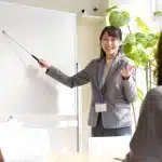 テレアポ研修とは？種類や選び方、費用相場、おすすめサービスを解説