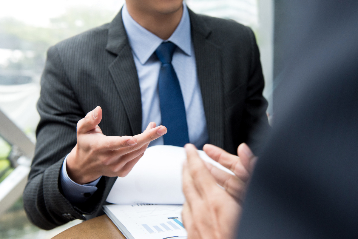 「顧客の声」をマーケティング資産に変えるイメージ